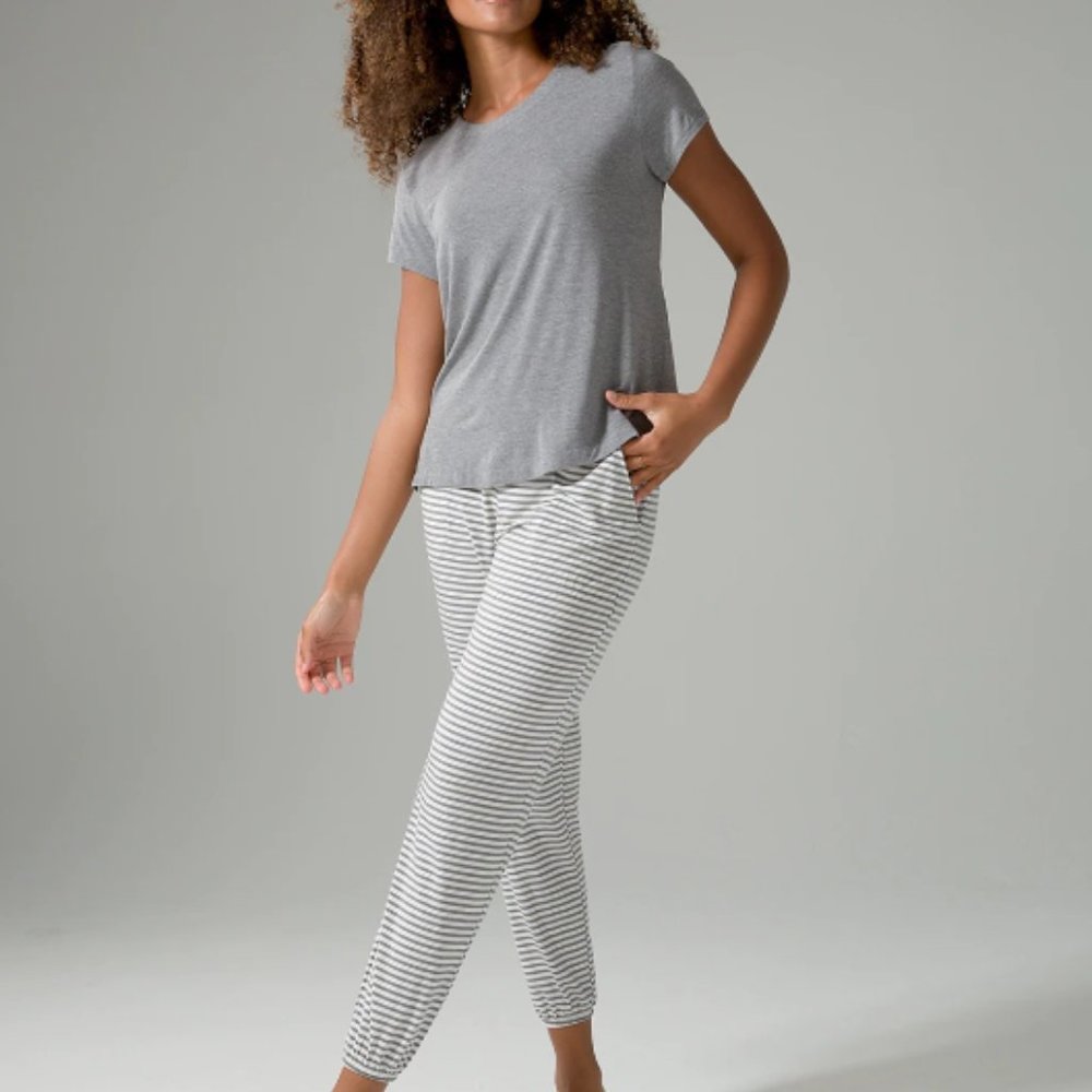 NWT Soma COOL NIGHTS Banded Bottom/Short Sleeve Pajama Set